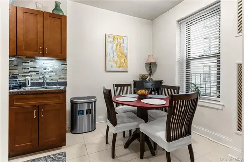 43 Calton Road New Rochelle NY 10804