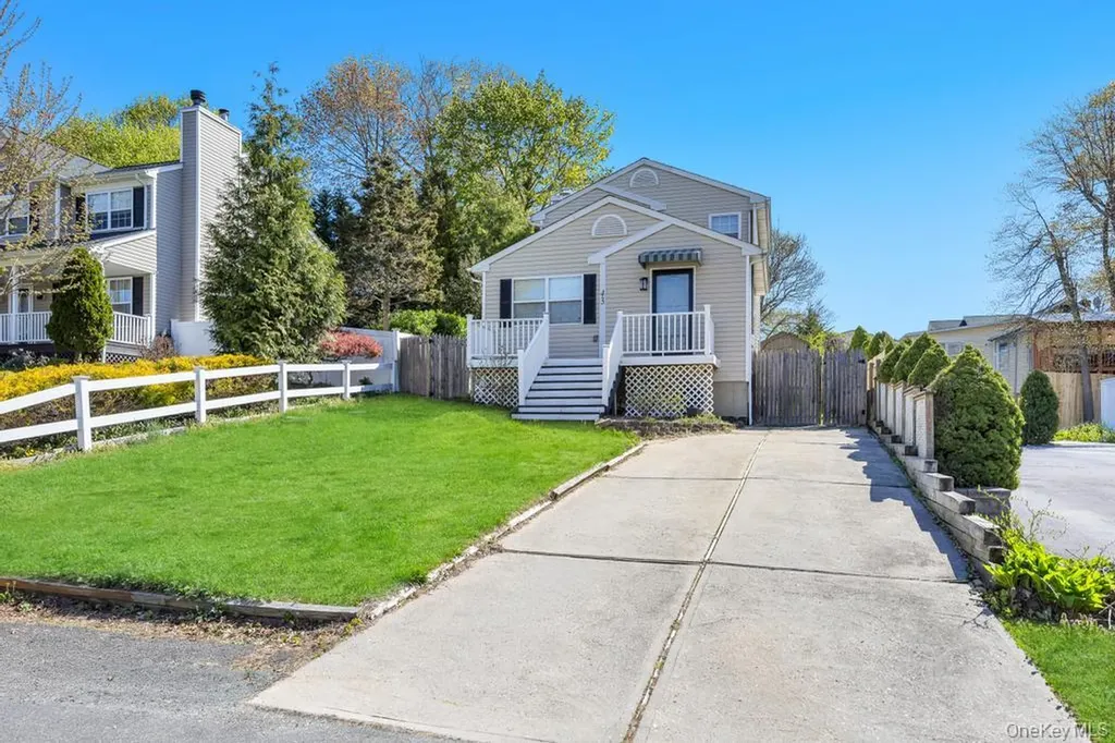 43 Comus Road Rocky Point NY 11778