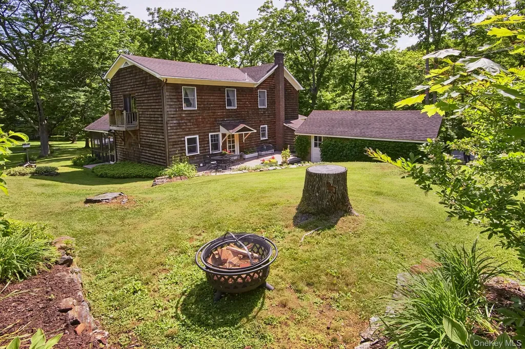 9 Iron Forge Road Warwick NY 10990