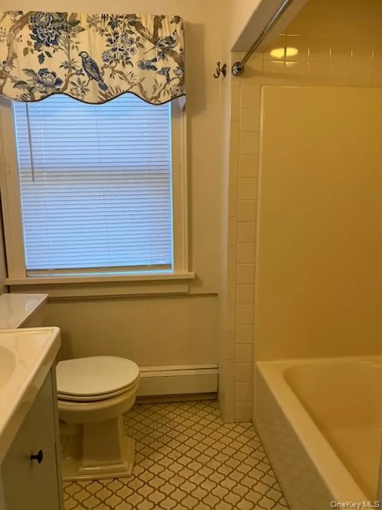9 Iron Forge Road Warwick NY 10990