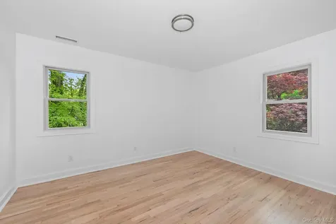 24 Country Road Mamaroneck NY 10543