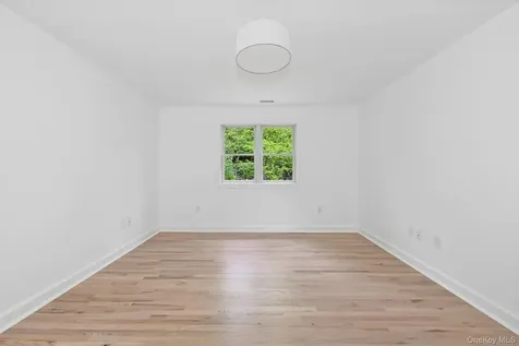 24 Country Road Mamaroneck NY 10543