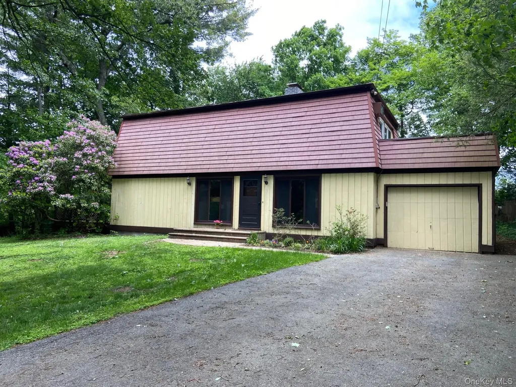 18 Ridge Road Mount Kisco NY 10549
