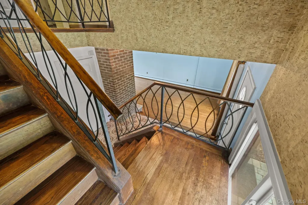 18 Ridge Road Mount Kisco NY 10549