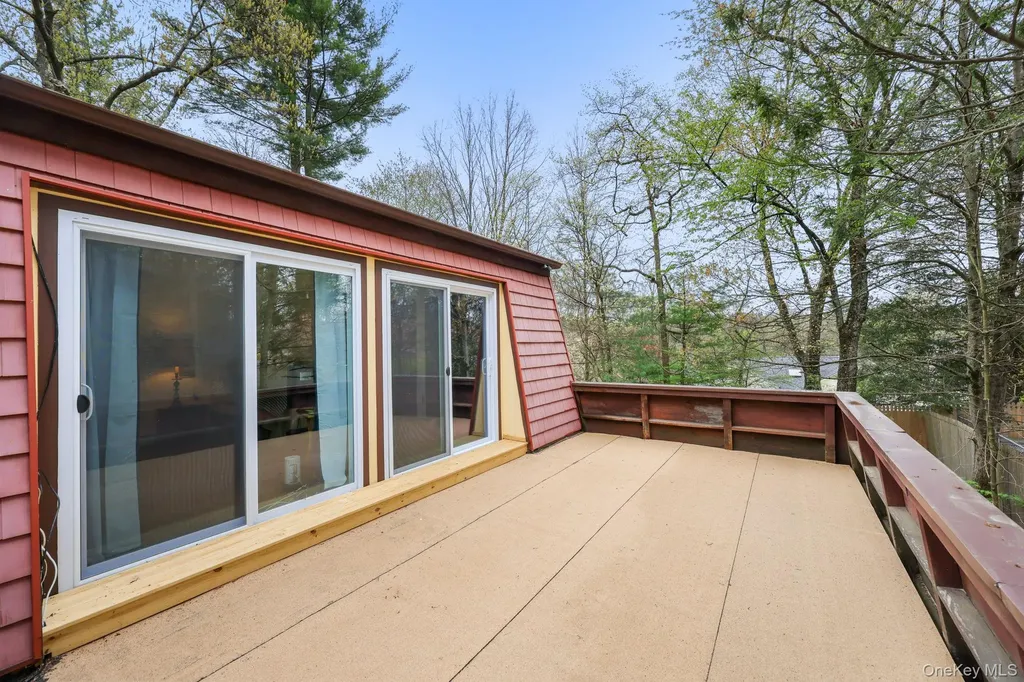 18 Ridge Road Mount Kisco NY 10549