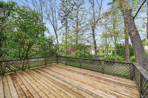 18 Ridge Road Mount Kisco NY 10549