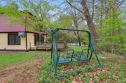 18 Ridge Road Mount Kisco NY 10549