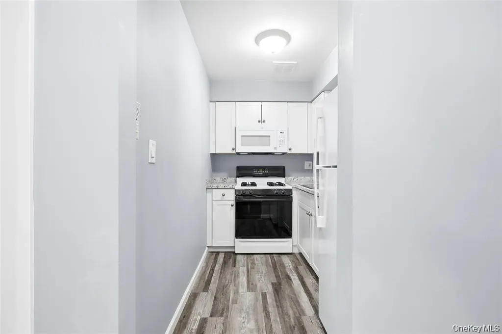 9 Charles Lane Pomona NY 10970