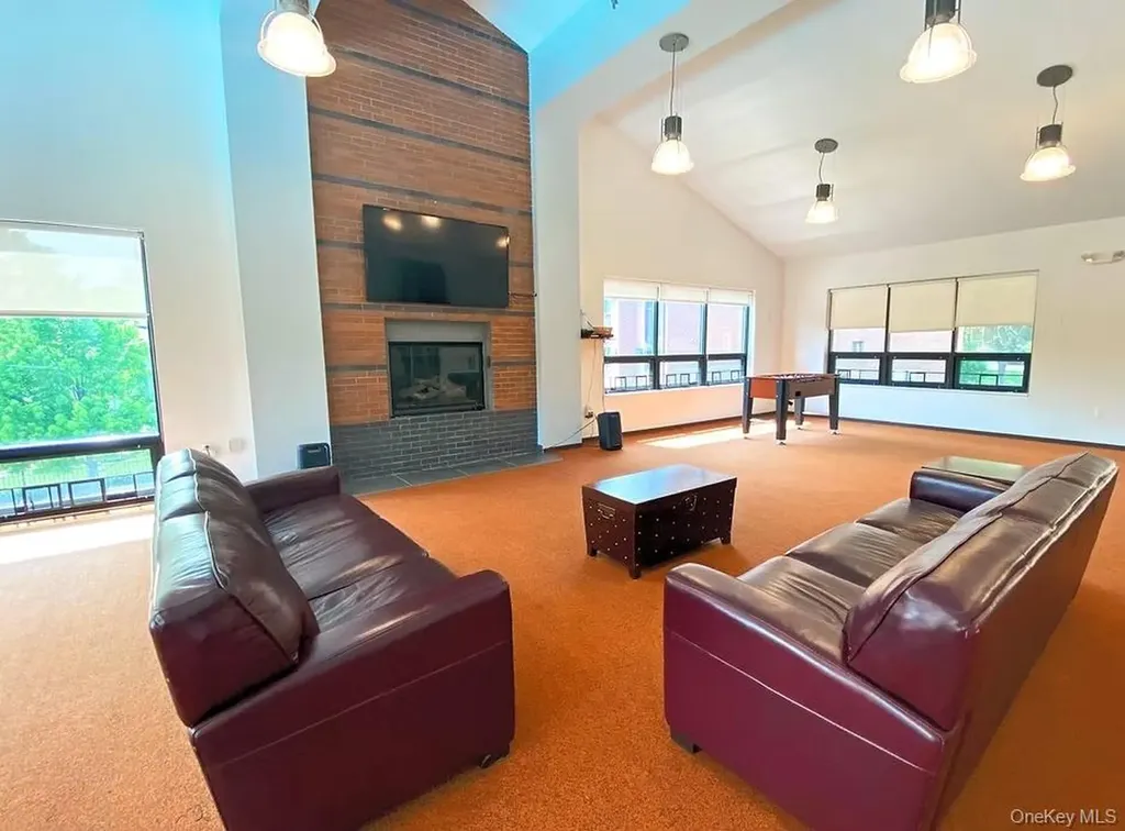 9 Charles Lane Pomona NY 10970