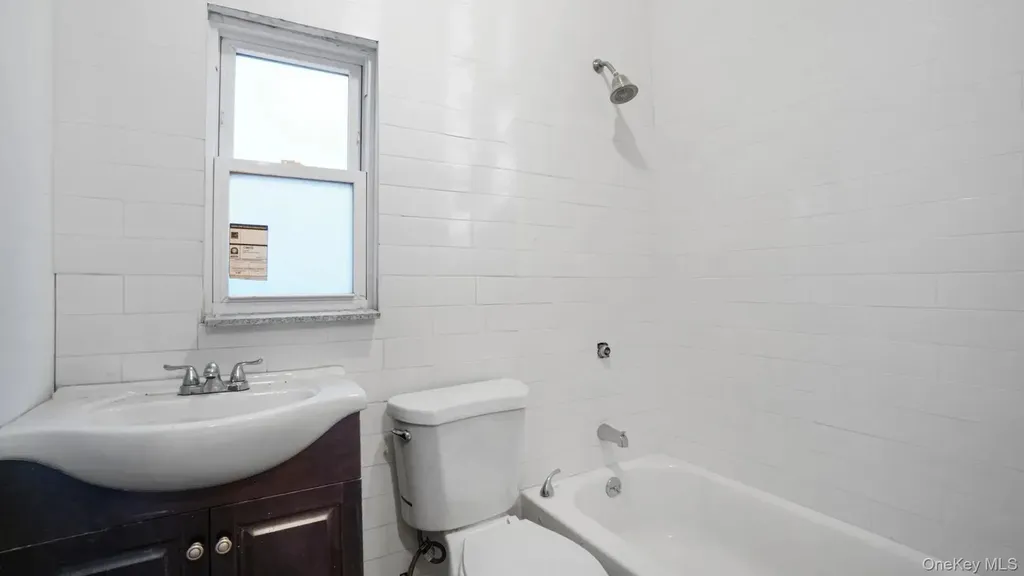 1823 Anthony Avenue Bronx NY 10457