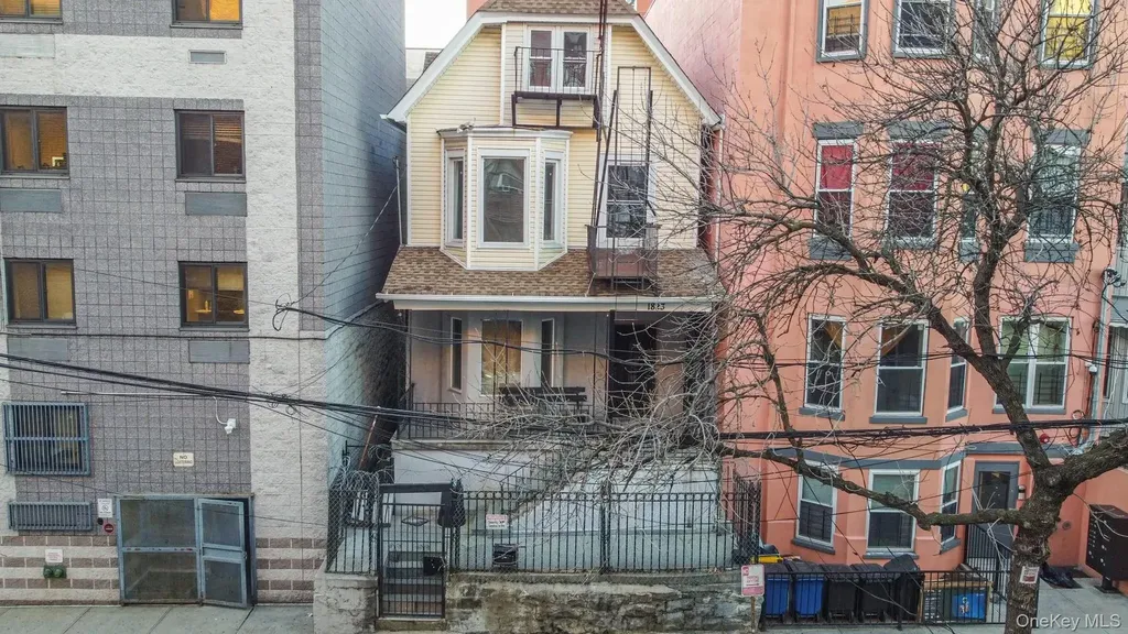 1823 Anthony Avenue Bronx NY 10457