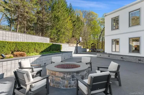 7 Kingdom Ridge Road Bedford NY 10506