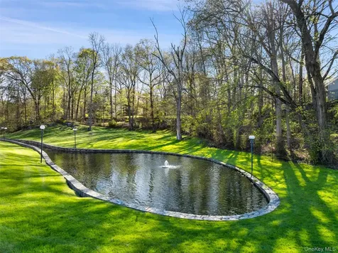 7 Kingdom Ridge Road Bedford NY 10506