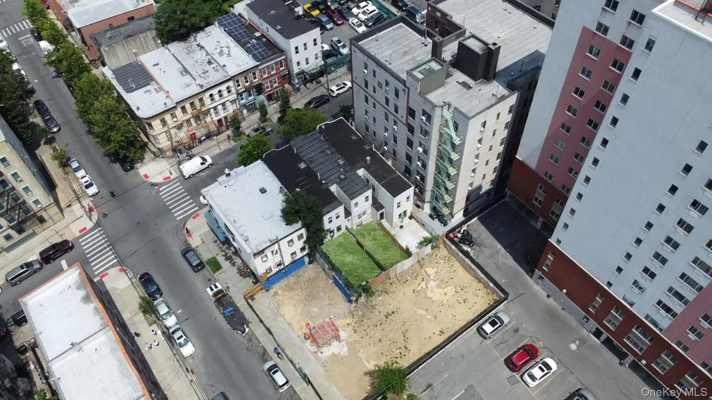 506 E 183rd Street Bronx NY 10458