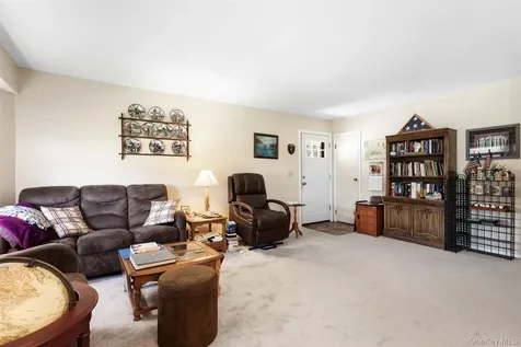 37 Sussex Drive Yorktown Heights NY 10598