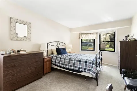 37 Sussex Drive Yorktown Heights NY 10598
