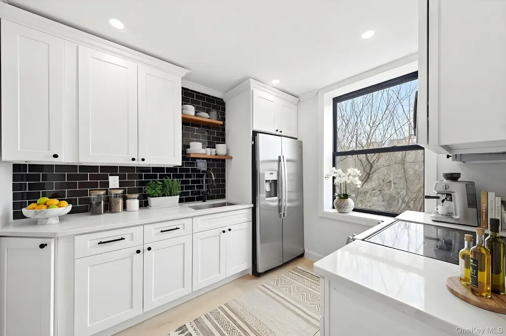 2257 Hampden Place Bronx NY 10468