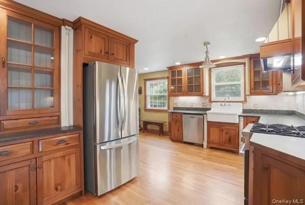 66 Summit Avenue Central Valley NY 10917