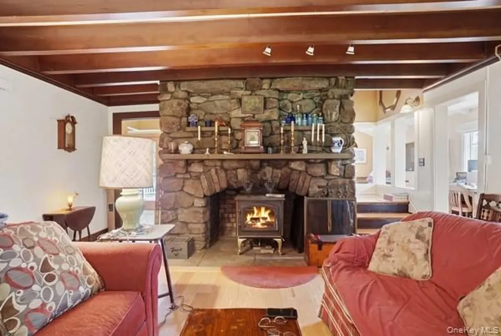 66 Summit Avenue Central Valley NY 10917