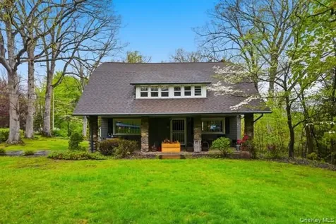 66 Summit Avenue Central Valley NY 10917