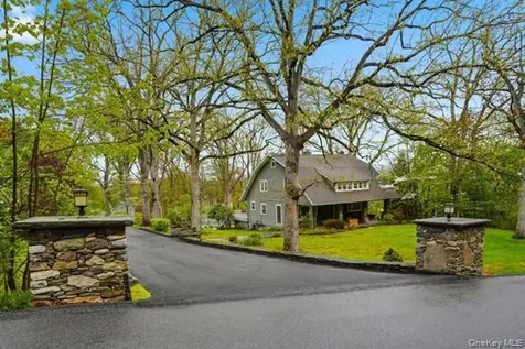 66 Summit Avenue Central Valley NY 10917