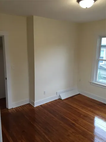 8 Parkway Terrace Pleasantville NY 10570
