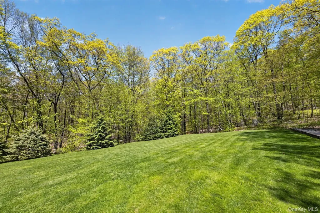 35 Crest Road Cold Spring NY 10516