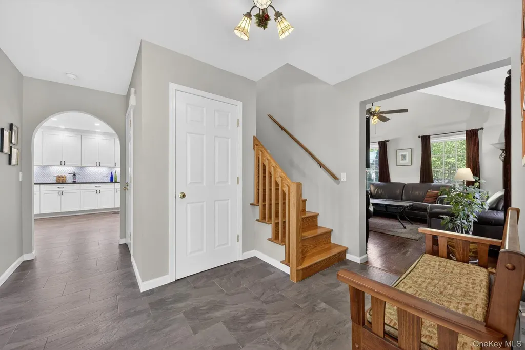 35 Crest Road Cold Spring NY 10516