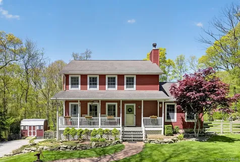 35 Crest Road Cold Spring NY 10516