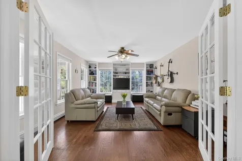 35 Crest Road Cold Spring NY 10516