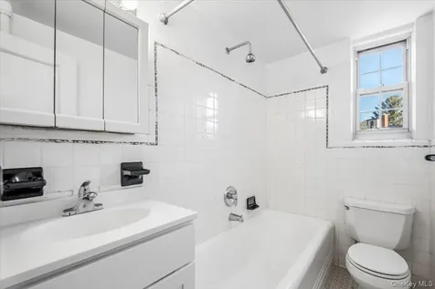45 Popham Road Scarsdale NY 10583