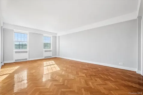 45 Popham Road Scarsdale NY 10583