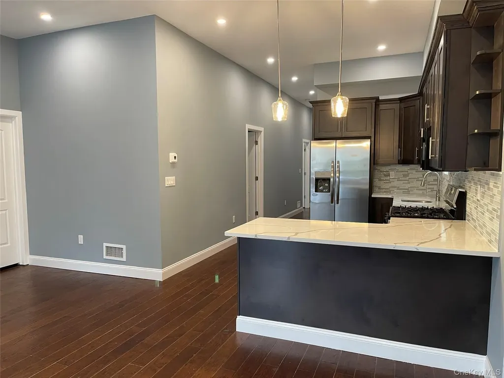 11 Covert Street Hempstead NY 11550