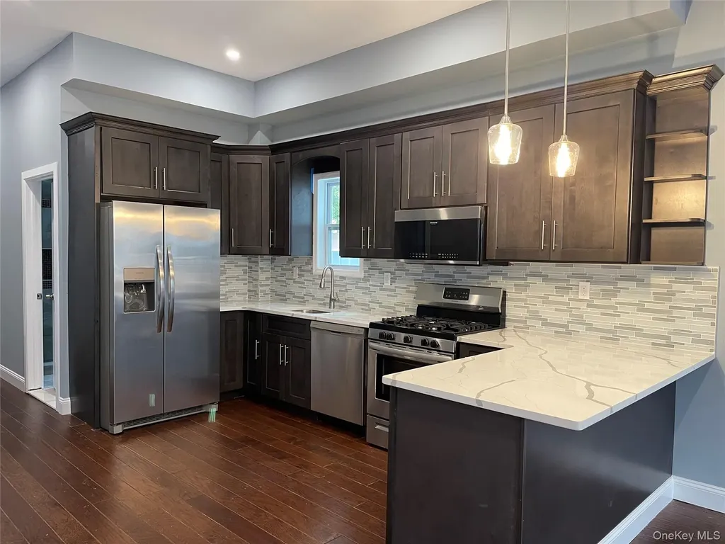 11 Covert Street Hempstead NY 11550