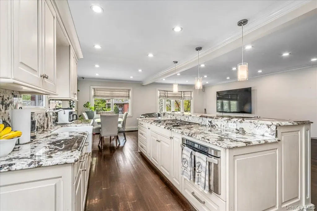 13839 11th Avenue Malba NY 11357