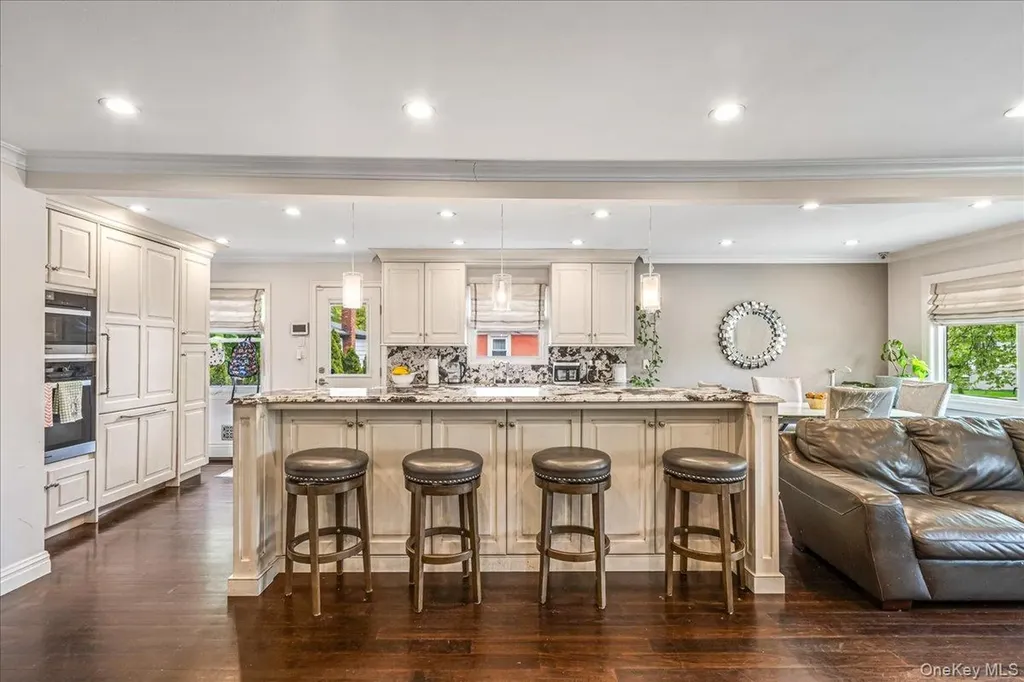 13839 11th Avenue Malba NY 11357