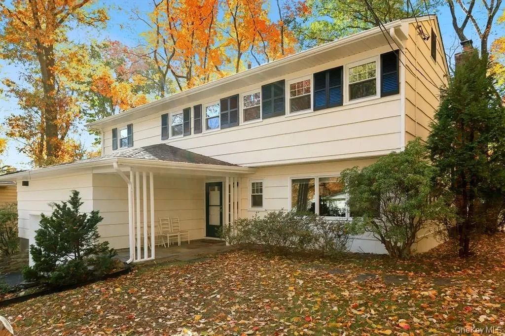 7 Susan Court White Plains NY 10605
