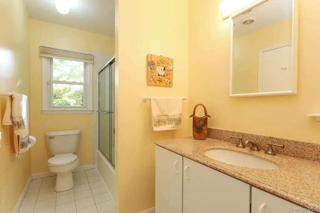 7 Susan Court White Plains NY 10605