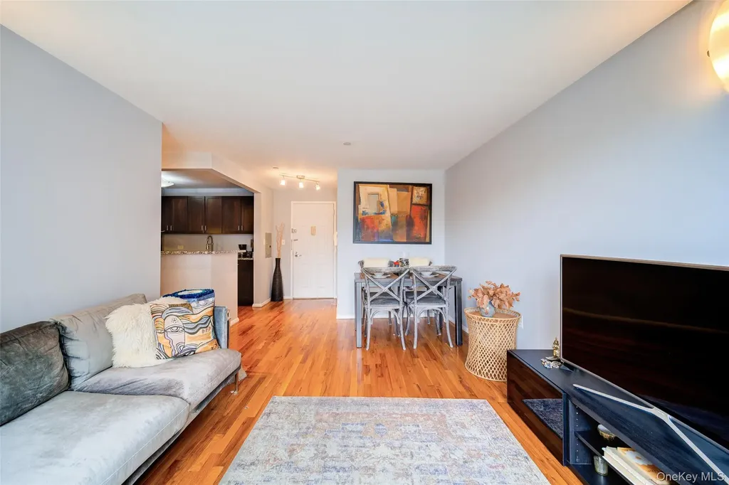 150 Featherbed Lane Bronx NY 10452