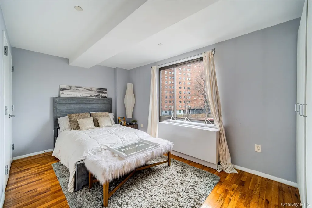 150 Featherbed Lane Bronx NY 10452