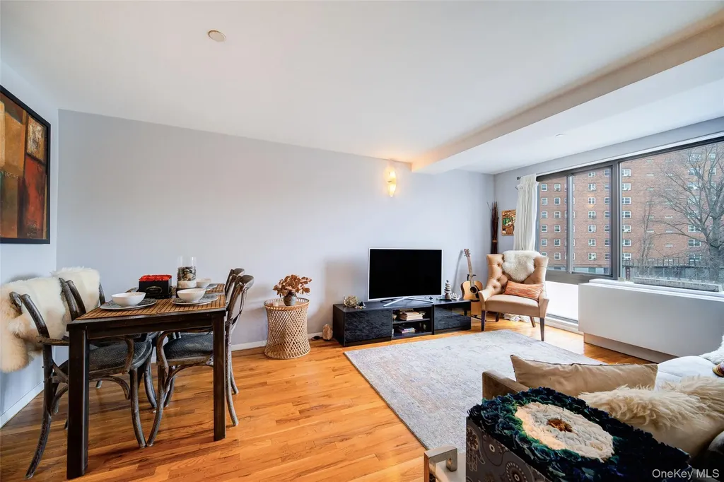 150 Featherbed Lane Bronx NY 10452