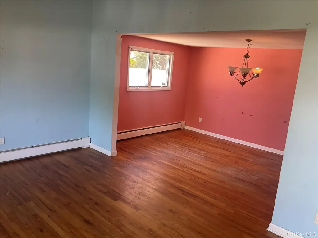 6 Monterey Lane Centereach NY 11720