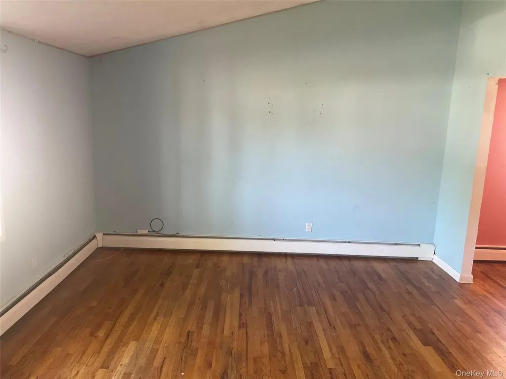 6 Monterey Lane Centereach NY 11720