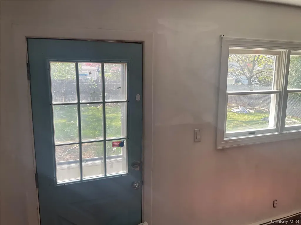 6 Monterey Lane Centereach NY 11720