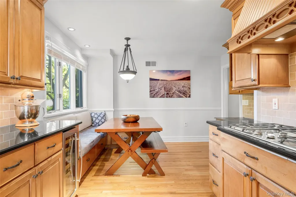 5 Wellyn Close Bronxville NY 10708
