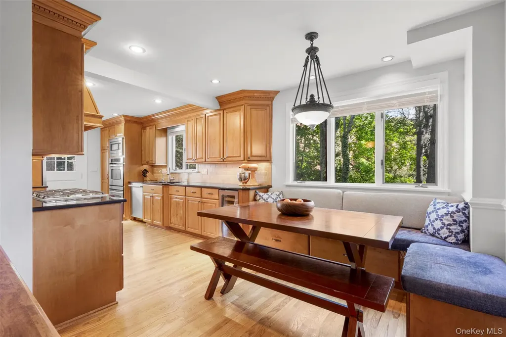 5 Wellyn Close Bronxville NY 10708
