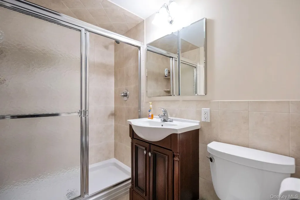 38 Miller Boulevard Syosset NY 11791