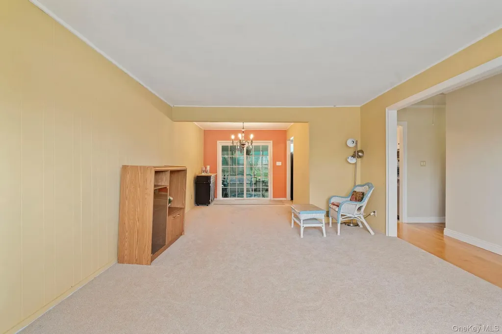 38 Miller Boulevard Syosset NY 11791