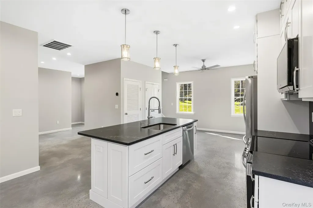 40 Cushman Road Patterson NY 12563