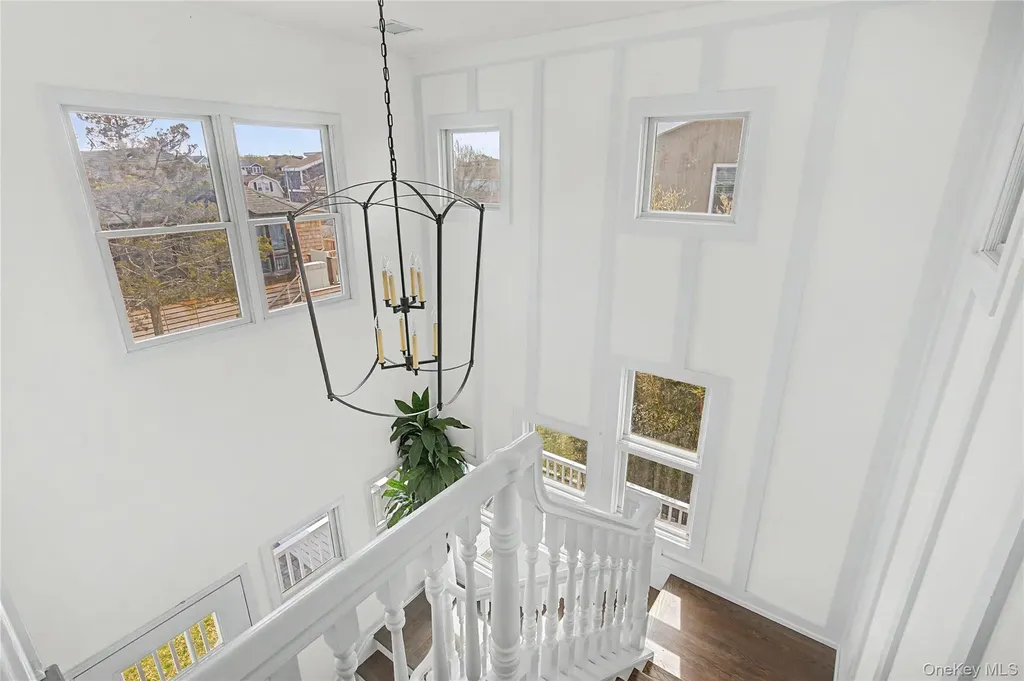 24 Bungalow Walk Ocean Beach NY 11770